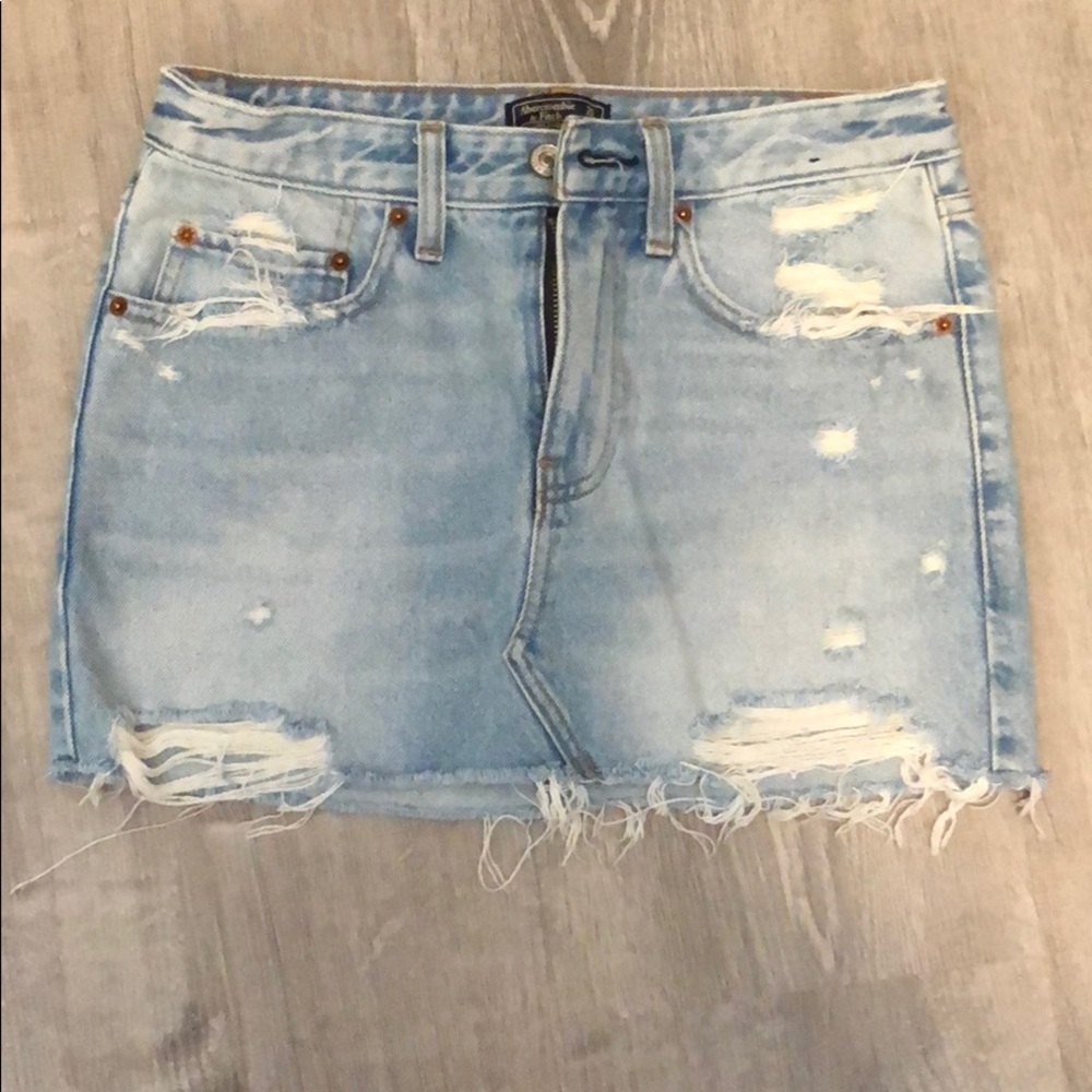 NWOT JEAN SKIRT